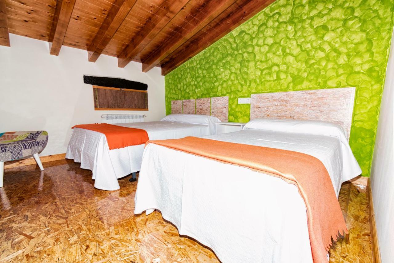 Albergue Santa Marina Buelna Exterior photo