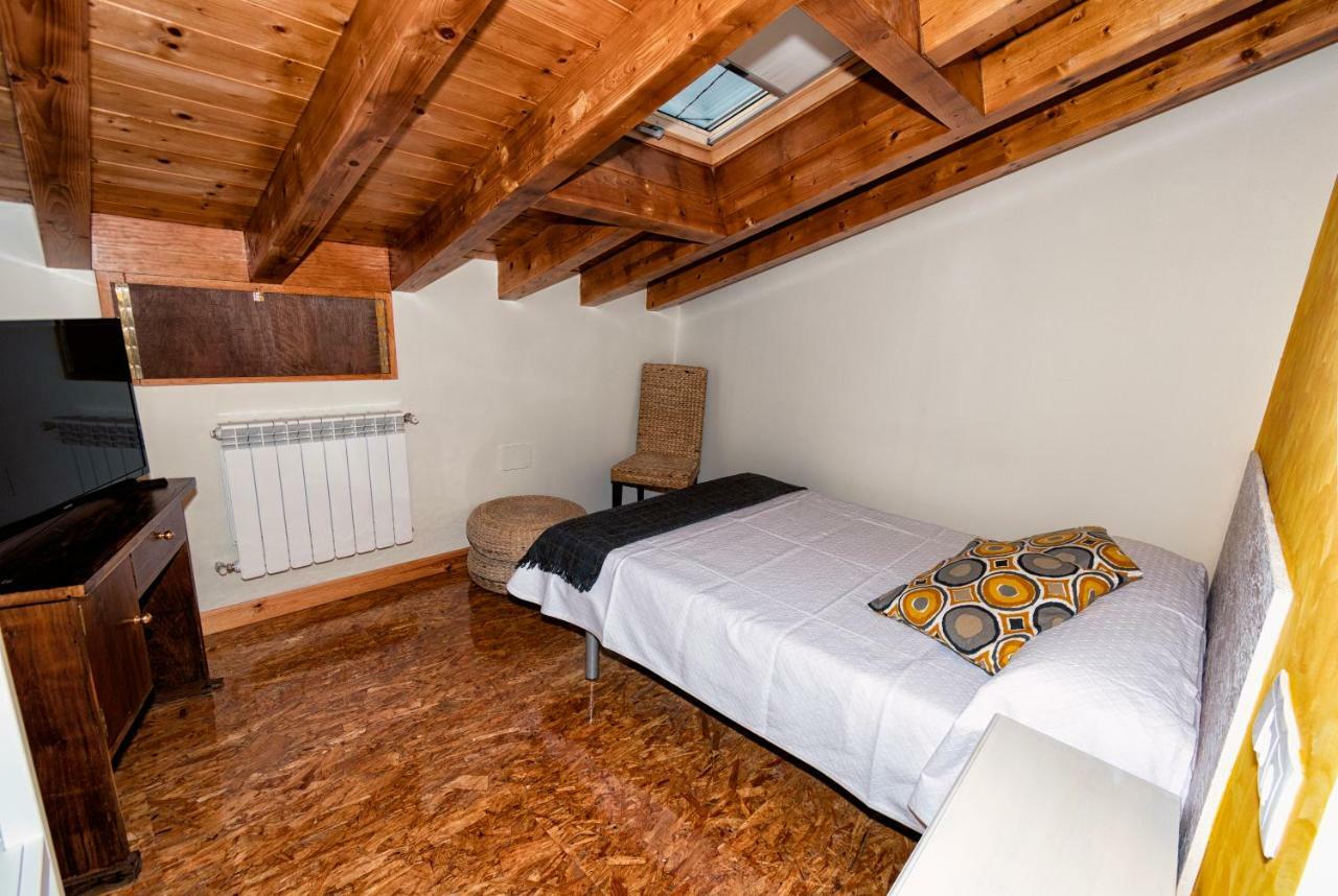 Albergue Santa Marina Buelna Exterior photo